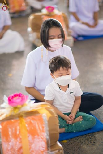 ภาพ No.66450:พิธีถวายอุปกรณ์เครื่องกันหนาว แด่คณะพระภิกษุ สามเณร วัดพระธรรมกาย วันเสาร์ที่ 10 ธันวาคม พ.ศ. 2565 ณ สภาธรรมกายสากล วัดพระธรรมกาย จ.ปทุมธานี