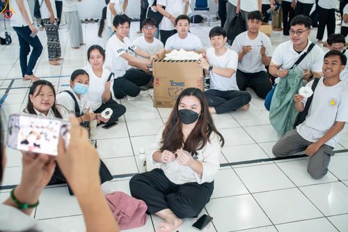 ภาพ No.329327:วันที่ 16 – 17 พฤษภาคม พ.ศ.2569 เตรียมงานจุดประทีปวิสาขบูชานานาชาติ  บุโรพุทโธ (Borobudur) ประเทศอินโดนีเซีย