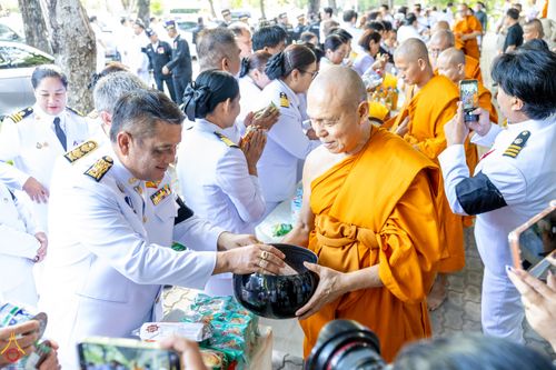 ภาพ No.335948:วันพุธที่ 17 มิถุนายน พ.ศ.2569 พิธีบำเพ็ญกุศลทักษิณานุปทานสัตตมวาร (ครบ 7 วัน) อุทิศถวายพระกุศล แด่สมเด็จพระเจ้าลูกเธอ เจ้าฟ้ากรมหลวงราชสาริณีสิริพัชร มหาวัชรราชธิดา ณ วัดพระธรรมกาย จังหวัดปทุมธานี