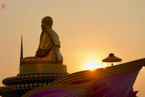 ภาพ No.307680:วันที่ 31 มกราคม พ.ศ. 2569 พิธีจุดประทีปธรรมถวายเป็นพุทธบูชา  และบูชาธรรมมหาปูชนียาจารย์ (ภาพชุดที่ 2) ณ วัดพระธรรมกาย ปทุมธานี ในโครงการธรรมยาตรา กตัญญูบูชา มหาปูชนียาจารย์ พระมงคลเทพมุนี(สด จนฺทสโร) พระผู้ปราบมาร อนุสรณ์สถาน 7 แห่ง ปีที่ 14