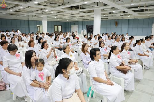 ภาพ No.319250:วันที่ 5 เมษายน พ.ศ.2569 ประชุมทีมงานลงทะเบียนพระสังฆาธิการ เพื่อพิธีถวายมหาสังฆทาน 40,000 กว่าวัดทั่วประเทศ จัดโดย กองต้อนรับพระกัลยาณมิตร วัดพระธรรมกาย