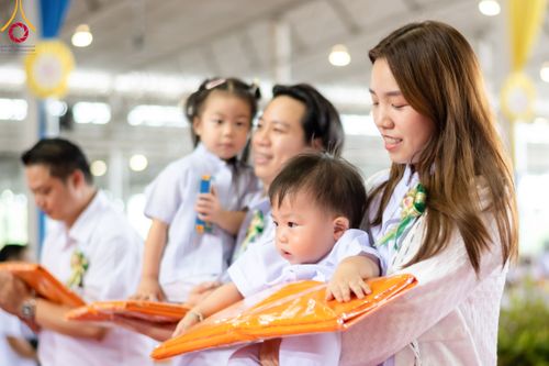 ภาพ No.89974:พิธีปฎิบัติธรรมและพิธีทอดผ้าป่าสมทบกฐินครั้งที่ 3 เนื่องใน 139 ปี วันคล้ายวันเกิดด้วยรูปกายเนื้อ พระมงคลเทพมุนี (สด จนฺทสโร) พระผู้ปราบมาร วันอังคารที่ 10 ตุลาคม พ.ศ. 2566 ณ วัดพระธรรมกาย จ.ปทุมธานี