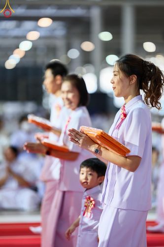 ภาพ No.178052:พิธีทอดผ้าป่าต้นสมบัติจักรพรรดิ ในวันอาทิตย์ที่ 1 ธันวาคม พ.ศ. 2567 ณ สภาธรรมกายสากล วัดพระธรรมกาย