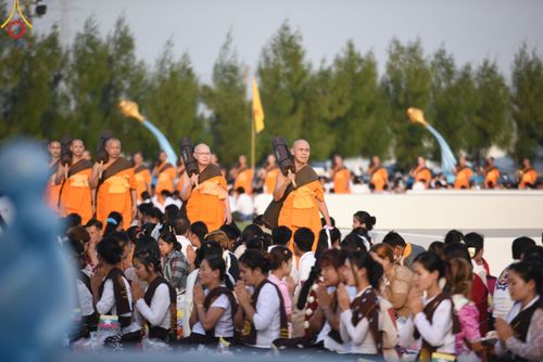ภาพ No.198218:พิธีต้อนรับพระธรรมยาตรา ณ อนุสรณ์สถานลำดับที่ 5 สถานที่เผยแผ่วิชชาธรรมกายครั้งแรก อนุสรณ์สถานบางปลา วัดบางปลา อำเภอบางเลน จังหวัดนครปฐม ในโครงการธรรมยาตรา กตัญญูบูชา มหาปูชนียาจารย์ พระมงคลเทพมุนี(สด จนฺทสโร) พระผู้ปราบมาร ปีที่ 13 วัน 19 มกราคม พ.ศ.2568