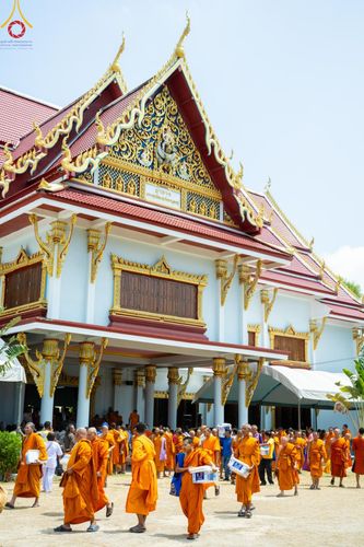 ภาพ No.131898:พิธีถวายสังฆทาน 323 วัด 4 จังหวัดชายแดนภาคใต้ ปีที่ 20 ครั้งที่ 167 และ พิธีมอบกองทุนหนุนแรงใจช่วยครูใต้ ปีที่ 17 ครั้งที่ 132 วันเสาร์ที่ 23 มีนาคม พ.ศ. 2567 ณ วัดมุจลินทวาปีวิหารพระอารามหลวง อ.หนองจิก จ.ปัตตานี