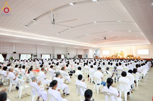 ภาพ No.255115:วันที่ 15 ตุลาคม พ.ศ. 2568 พิธีทอดกฐินสามัคคีประจำปี 2568 บูชาธรรม 81 ปี หลวงพ่อธัมมชโย ณ ศูนย์อบรมเยาวชนกาญจนบุรี