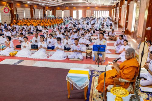 ภาพ No.200107:พิธีทอดผ้าป่าทำนุบำรุงศาสนสถาน ณ วัดบางไผ่นารถ ตำบลบางไทรป่า อำเภอบางเลน จังหวัดนครปฐม ในโครงการธรรมยาตรา กตัญญูบูชา มหาปูชนียาจารย์ พระมงคลเทพมุนี(สด จนฺทสโร) พระผู้ปราบมาร อนุสรณ์สถาน 7 แห่ง ปีที่ 13 วันที่ 22 มกราคม พ.ศ. 2568