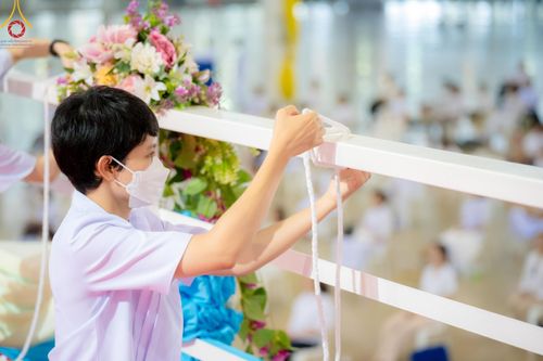 ภาพ No.149227:พิธีจุดเทียนใจ ไฟนิรันดร์ อนันตชัย วันอาทิตย์ที่ 18 สิงหาคม พ.ศ. 2567 วัดพระธรรมกาย จ. ปทุมธานี