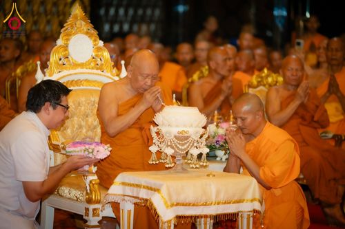 ภาพ No.210750:วันพฤหัสบดีที่ 13 มีนาคม พ.ศ. 2568  สมโภชพระประธานอุโบสถวัดป่าอุบลแก้ว จังหวัดอุบลราชธานี