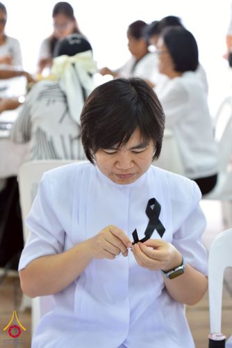 ภาพ No.267643:วันที่ 7 พฤศจิกายน พ.ศ. 2568 พสกนิกรอำเภอคลองหลวง รวมใจบำเพ็ญกุศลปัณรสมวาร (15 วัน) อุทิศถวายเป็นพระราชกุศลแด่ “สมเด็จพระพันปีหลวง” ณ วัดพระธรรมกาย