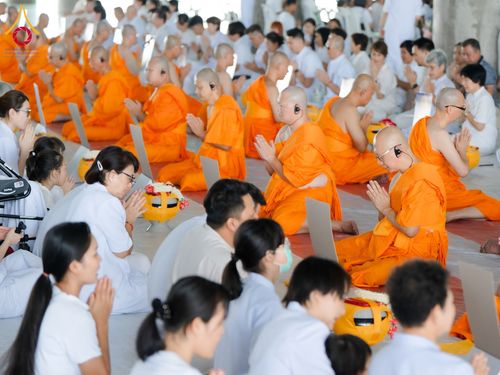ภาพ No.144169:พิธีบรรพชาอุปสมบทหมู่ พระธรรมทายาทนานาชาติ(ภาษาจีน) รุ่น 19 ณ วัดพระธรรมกาย จ.ปทุมธานี วันเสาร์ที่ 13 กรกฎาคม พ.ศ. 2567