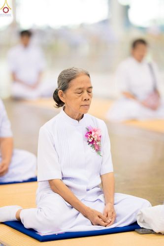 ภาพ No.235654:วันอาทิตย์ที่ 27 กรกฎาคม พ.ศ. 2568 พิธีจุดเทียนใจ ไฟนิรันด์ อนันตชัย ณ วัดพระธรรมกาย จ.ปทุมธานี