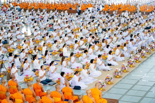 ภาพ No.143265:พิธีถวายภัตตาหารเพื่อเป็นกำลังแห่งการเข้าถึงธรรม ของพระภิกษุสามเณร วัดพระธรรมกาย วันเสาร์ที่ 6 กรกฏาคม พ.ศ. 2567 ณ หอฉันคุณยายอาจารย์ วัดพระธรรมกาย จ.ปทุมธานี