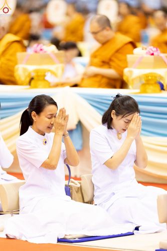 ภาพ No.236430:วันที่ 3 สิงหาคม พ.ศ. 2568 พิธีถวายมหาสังฆทานคณะสงฆ์ 2,000 กว่าวัดทั่วประเทศ ปีที่ 25 , พิธีถวายไทยธรรมคณะสงฆ์ 323 วัด 4 จังหวัดชายแดนภาคใต้ ณ วัดพระธรรมกาย