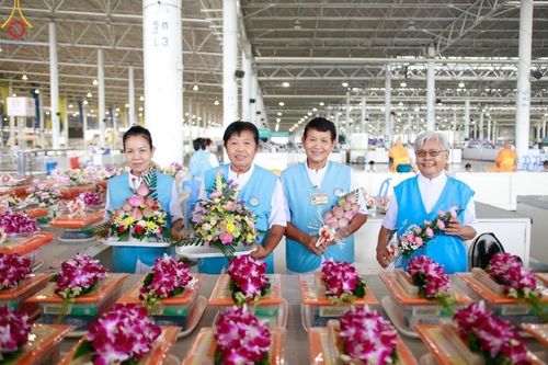 ภาพ No.138111:V.42 ก่อน กลาง เก็บ บุญวันวิสาขบูชา การเตรียมงาน การปฏิบัติงาน และการเก็บงาน ของเจ้าหน้าที่หน่วยงานต่างๆ วันวิสาขบูชา พุธที่ 22 พฤษภาคม พ.ศ. 2567