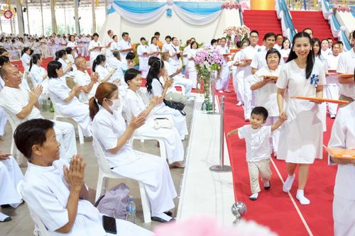 ภาพ No.251641:วันที่ 10 ตุลาคม พ.ศ. 2568 พิธีทอดผ้าป่าสมทบกฐินวัดพระธรรมกาย และสมทบกฐิน 30,000 กว่าวัดทั่วประเทศ ครั้งที่ 3 ณ สภาธรรมกายสากล วัดพระธรรมกาย