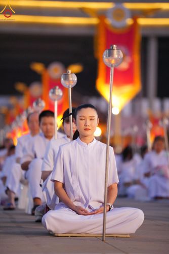 ภาพ No.124839:พิธีเวียนประทักษิณและจุดมาฆประทีป ในวันมาฆบูชา เสาร์ที่ 24 กุมภาพันธ์ พ.ศ. 2567 ณ พระมหาธรรมกายเจดีย์ วัดพระธรรมกาย