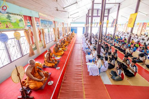 ภาพ No.199595:พิธีทอดผ้าป่าทำนุบำรุงศาสนสถาน ณ วัดศิลามูล ตำบลหินมูล อำเภอบางเลน จังหวัดนครปฐม ในโครงการธรรมยาตรา กตัญญูบูชา มหาปูชนียาจารย์ พระมงคลเทพมุนี(สด จนฺทสโร) พระผู้ปราบมาร อนุสรณ์สถาน 7 แห่ง ปีที่ 13 วันที่ 21 มกราคม พ.ศ. 2568