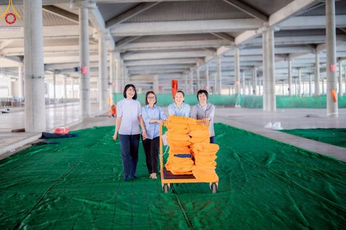 ภาพ No.220594:วันที่ 22 - 25 เมษายน พ.ศ. 2568 การต้อนรับพักค้างพระสังฆาธิการ และการเก็บงานพักค้าง เพื่องานวันคุ้มครองโลก ณ วัดพระธรรมกาย