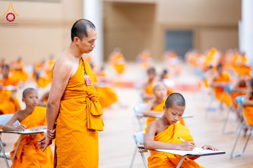 ภาพ No.161267:พิธีสอบธรรมสนามหลวงนักธรรมชั้นตรี วันที่ 11-14 ตุลาคม พ.ศ. 2567 ณ สนามสอบวัดพระธรรมกาย อ.คลองหลวง จ.ปทุมธานี