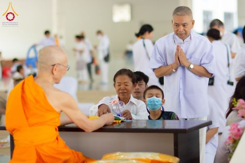 ภาพ No.129549:พิธีบุพเปตพลี ครั้งที่ 147 อุทิศบุญแด่หมู่ญาติที่ล่วงลับไปแล้ว และสืบทอดอายุพระพุทธศาสนา วันเสาร์ที่  9 มีนาคม พ.ศ. 2567 (วันพระแรม 8 ค่ำ เดือน 3) ณ หอฉันคุณยายอาจารย์ฯ วัดพระธรรมกาย จ.ปทุมธานี