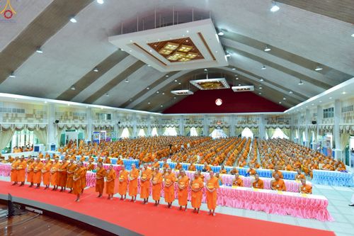 ภาพ No.231539:สัมมนาคณะสงฆ์ เพื่อการฟื้นฟูพระพุทธศาสนา  (ภาคตะวันออก 8 จังหวัด) ปราจีนบุรี ชลบุรี จันทบุรี ฉะเชิงเทรา นครนายก สระแก้ว ระยอง ตราด โครงการกฐินสามัคคีทั่วไทย 30,000 วัด ประจำปี พุทธศักราช 2568 ณ ศูนย์การศึกษาเขาแก้วเสด็จ  อาคารสภาธรรมทายาท  ต.บ้านนา อ.กบิ