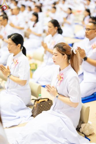 ภาพ No.154289:พิธีบูชาครูผู้ค้นพบวิชชาธรรมกาย ณ สภาธรรมกายสากล วัดพระธรรมกาย วันอังคารที่ 17 กันยายน พ.ศ. 2567