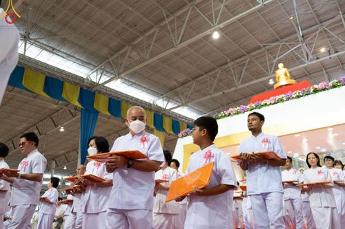 ภาพ No.150113:พิธีทอดผ้าป่าสมทบกฐินวัดพระธรรมกาย และสมทบกฐิน 30,000 วัดทั่วไทย ครั้งที่ 1 เนื่องในวันธรรมชัย 27 สิงหาคม พ.ศ.2567 ณ สภาธรรมกายสากล วัดพระธรรมกาย