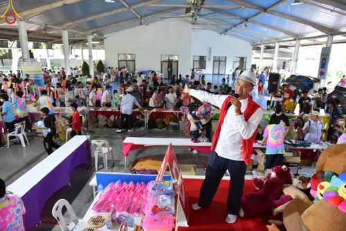 ภาพ No.111247:กิจกรรมงานวันเด็กแห่งชาติ รวมพลังเด็กเก่งและดี สร้างความดีสากล ปีที่ 6 ร่วมจัดโดย เทศบาลเมืองท่าโขลง พุทธสมาคมปทุมธานี องค์การบริหารส่วนตำบลคลองสาม ณ วัดพระธรรมกาย จ.ปทุมธานี วันที่ 13 มกราคม พ.ศ. 2567