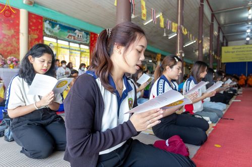 ภาพ No.199529:พิธีทอดผ้าป่าทำนุบำรุงศาสนสถาน ณ วัดศิลามูล ตำบลหินมูล อำเภอบางเลน จังหวัดนครปฐม ในโครงการธรรมยาตรา กตัญญูบูชา มหาปูชนียาจารย์ พระมงคลเทพมุนี(สด จนฺทสโร) พระผู้ปราบมาร อนุสรณ์สถาน 7 แห่ง ปีที่ 13 วันที่ 21 มกราคม พ.ศ. 2568