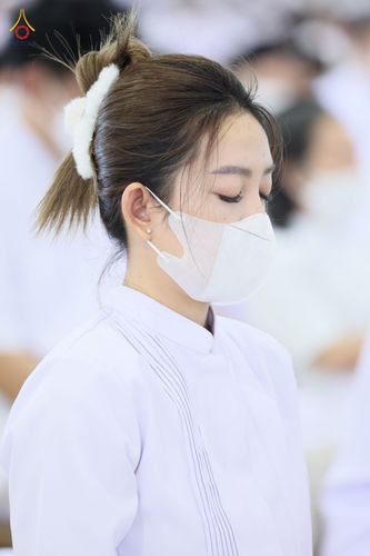 ภาพ No.80843:พิธีตักบาตร , พิธีบูชาข้าวพระในวันอาทิตย์ต้นเดือน วันที่ 7 พฤษภาคม พ.ศ. 2566 ณ วัดพระธรรมกาย