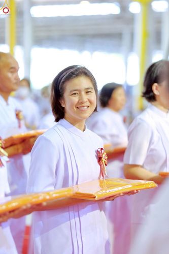 ภาพ No.251576:วันที่ 10 ตุลาคม พ.ศ. 2568 พิธีทอดผ้าป่าสมทบกฐินวัดพระธรรมกาย และสมทบกฐิน 30,000 กว่าวัดทั่วประเทศ ครั้งที่ 3 ณ สภาธรรมกายสากล วัดพระธรรมกาย