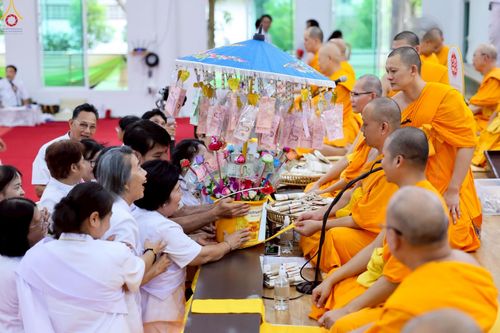 ภาพ No.254386:วันที่ 12 ตุลาคม พ.ศ. 2568 กฐินมหากาลทาน ประจำปี 2568 ณ ศูนย์อบรมเยาวชนนครปฐม