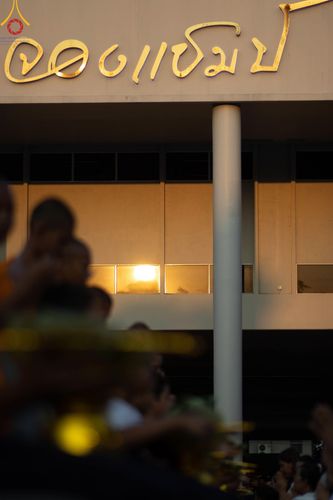 ภาพ No.132917:พิธีตัดปอยผม โครงการหน่อแก้วเปรียญธรรม รุ่นที่ 12 ณ ค่ายจองแชมป์ หมู่กฏิสามเณรเปรียญธรรม วัดพระธรรมกาย วันอาทิตย์ที่ 31 มีนาคม พ.ศ. 2567