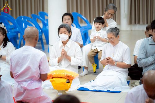 ภาพ No.278260:วันศุกร์ที่ 5 ธันวาคม พ.ศ. 2568 (วันพ่อแห่งชาติ) พิธีบรรพชาอุปสมบทหมู่ธรรมทายาท จำนวน 16 รูป โครงการบรรพชาอุปสมบทหมู่ รุ่นบูชาธรรมมหาปูชนียาจารย์ ประจำปี 2568  ณ ศูนย์ปฏิบัติธรรมและอบรมเยาวชนพระนครศรีอยุธยา จ.พระนครศรีอยุธยา