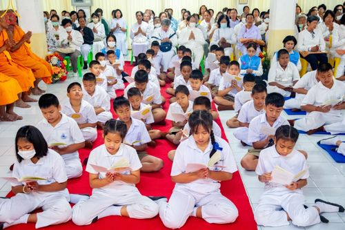 ภาพ No.195073:พิธีทอดผ้าป่าทำนุบำรุงศาสนสถาน ณ วัดไผ่โรงวัว ต.บางตาเถร อ.สองพี่น้อง จ.สุพรรณบุรี ในโครงการธรรมยาตรา กตัญญูบูชา มหาปูชนียาจารย์ พระมงคลเทพมุนี(สด จนฺทสโร) พระผู้ปราบมาร อนุสรณ์สถาน 7 แห่ง ปีที่ 13 วันที่ 13 มกราคม พ.ศ. 2568