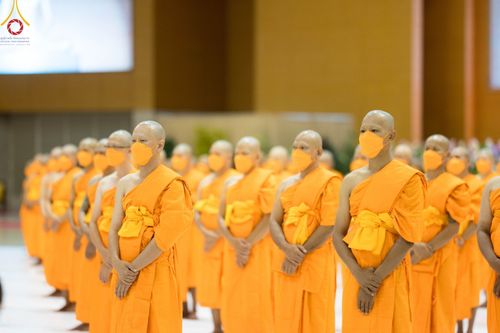 ภาพ No.101679:พิธีขอบรรพชา, พิธีขอสรณคมน์และศีล, พิธีถวายบาตร ในโครงการอุปสมบทหมู่ รุ่นบูชาธรรมมหาปูชนียาจารย์ ณ วัดพระธรรมกาย วันที่ 9 ธันวาคม พ.ศ. 2566