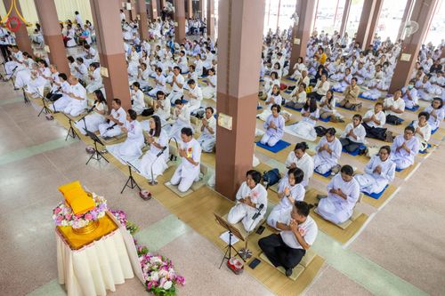 ภาพ No.189905:พิธีทอดผ้าป่าทำนุบำรุงศาสนสถาน ณ วัดอัมพวัน ต.สองพี่น้อง อ.สองพี่น้อง จ.สุพรรณบุรี ในโครงการธรรมยาตรา กตัญญูบูชา มหาปูชนียาจารย์ พระมงคลเทพมุนี(สด จนฺทสโร) พระผู้ปราบมาร อนุสรณ์สถาน 7 แห่ง ปีที่ 13 วันที่ 5 มกราคม พ.ศ. 2568