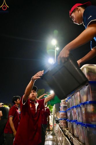 ภาพ No.126788:V.30 เต็มที่ เพื่อโคราช การเตรียมงาน ปฏิบัติงาน และเก็บงาน ของเจ้าหน้าที่หน่วยงานต่างๆ ทุกภาคส่วน เพื่อพิธีทำบุญเมืองนครราชสีมา ฉลอง 556 ปี ตักบาตรพระ 10,000 รูป ในวันเสาร์ที่ 2 มีนาคม พ.ศ.2567 ณ อนุสาวรีย์ท้าวสุรนารี จ.นครราชสีมา จัดโดย คณะสงฆ์จังหวัดนค