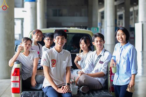 ภาพ No.60539:V.38 ทุ่มพลังเพื่อพ่อครบ 80 ปี ภาพการเตรียมงานของหน่วยงานต่างๆ เพื่อพิธีฉลองอายุวัฒนมงคล 80 ปี หลวงพ่อธัมมชโย และรับถวายมหาสังฆทาน 10,000 กว่าวัดทั่วประเทศ ในวันคุ้มครองโลก วันจันทร์ที่ 22 เมษายน พ.ศ. 2567