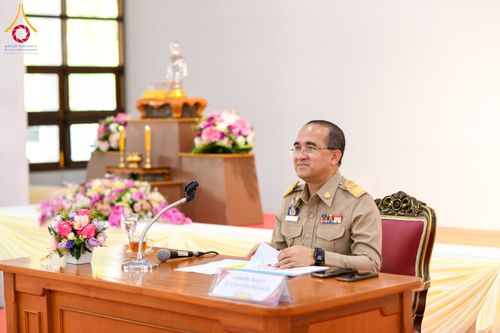 ภาพ No.201944:ผู้ว่าปทุมฯ มอบแนวทางการขับเคลื่อนพัฒนาจังหวัดฯ แก่หัวหน้าส่วนราชการ ผู้บริหารท้องถิ่น กำนัน ผู้ใหญ่บ้าน อ.คลองหลวง วันอังคารที่ 21 มกราคม พ.ศ. 2568