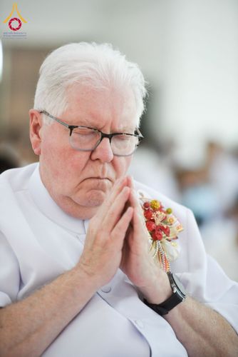 ภาพ No.270251:วันอาทิตย์ที่ 9 พฤศจิกายน พ.ศ. 2568 พิธีทอดผ้าป่าสร้างองค์พระเจดีย์สระบุรี สถาปนาองค์พระเจดีย์ เพื่อสร้างสันติภาพโลก ณ ศูนย์ปฏิบัติธรรมสระบุรี อ.พระพุทธบาท จ.สระบุรี