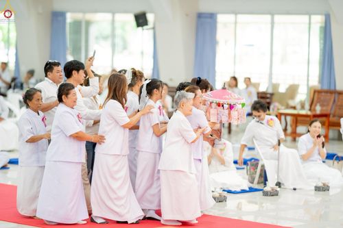 ภาพ No.241823:วันเสาร์ที่ 23 สิงหาคม พ.ศ. 2568 ปฐมผ้าป่าสถาปนาองค์พระเจดีย์ "ซื้อดินปรับพื้นที่ลานธรรม รองรับองค์พระเจดีย์เพื่อสร้างสันติภาพโลก" ณ ศูนย์ปฏิบัติธรรมระยอง (บ้านช่องลม)