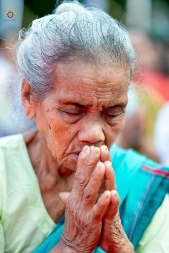 ภาพ No.257524:วันที่ 17 ตุลาคม พ.ศ. 2568 พิธีทอดกฐินสมทบวัดกัลยาณมิตรต่างประเทศ  บูชาธรรม 81 ปี หลวงพ่อธัมมชโย ณ ศูนย์ปฏิบัติธรรมไมตรีปูร์ เมืองคาร์การชารี ประเทศบังกลาเทศ 