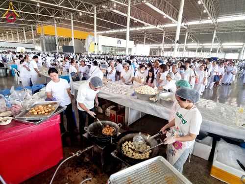 ภาพ No.209151:วันเสาร์ที่ 1 มีนาคม พ.ศ. 2568 สัมมนาใหญ่ ผู้นำบุญ 10,000 คน เพื่องานมหาสังฆทาน 40,000 กว่าวัดทั่วประเทศ ณ สภาธรรมกายสากล วัดพระธรรมกาย