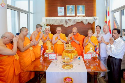 ภาพ No.245031:วันที่ 30-31 สิงหาคม พ.ศ. 2568 พิธีฉลองสมโภช พระบรมสารีริกธาตุ ณ วัดพระธรรมกายกัวลาลัมเปอร์ ประเทศมาเลเซีย เพื่ออัญเชิญไปประดิษฐาน ณ วัดพุทธมหาวิหาร ประเทศศรีลังกา