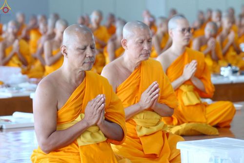 ภาพ No.240094:วันเสาร์ที่ 23 สิงหาคม พ.ศ. 2568 (วันพระ แรม 14 ค่ำ เดือน 9) พิธีบุพเปตพลี ครั้งที่ 169 ร่วมอุทิศบุญแด่หมู่ญาติที่ล่วงลับไปแล้ว และสืบทอดอายุพระพุทธศาสนา ณ หอฉันคุณยายอาจารย์ฯ วัดพระธรรมกาย