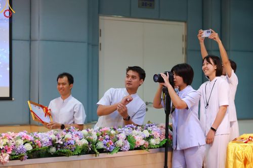 ภาพ No.125381:V.27 มาฆะ สาธุ  การรับบุญเตรียมงาน ปฎิบัติงาน เก็บงาน ของเจ้าหน้าที่หน่วยงานต่างๆ เพื่อวันมาฆบูชา วันเสาร์ที่ 24 กุมภาพันธ์  พ.ศ. 2567 ณ วัดพระธรรมกาย จ.ปทุมธานี