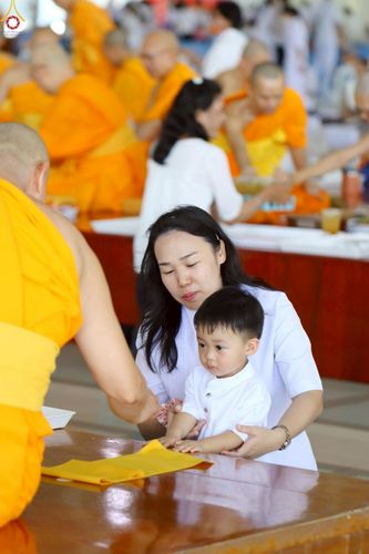 ภาพ No.237972:วันเสาร์ที่ 9 สิงหาคม พ.ศ. 2568 (วันพระ ขึ้น 15 ค่ำ เดือน 9) พิธีบุพเปตพลี ครั้งที่ 168 ร่วมอุทิศบุญแด่หมู่ญาติที่ล่วงลับไปแล้ว และสืบทอดอายุพระพุทธศาสนา ณ หอฉันคุณยายอาจารย์ฯ วัดพระธรรมกาย