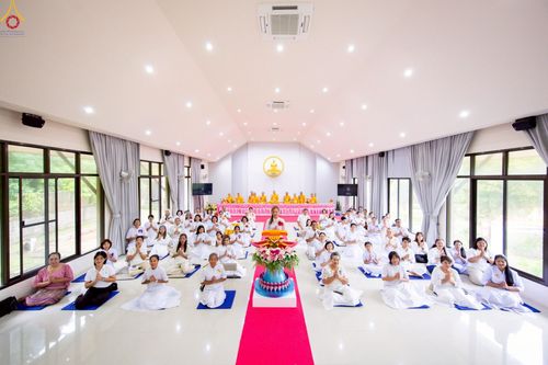 ภาพ No.270105:วันที่ 26 ตุลาคม พ.ศ. 2568 พิธีทอดกฐินสามัคคีทั่วไทย ณ ศูนย์ฏิบัติธรรมนานาชาติสมุย  จ.สุราษฎร์ธานี โดยคณะศิษยานุศิษย์ บูชาธรรม 81 ปี หลวงพ่อธัมมชโย